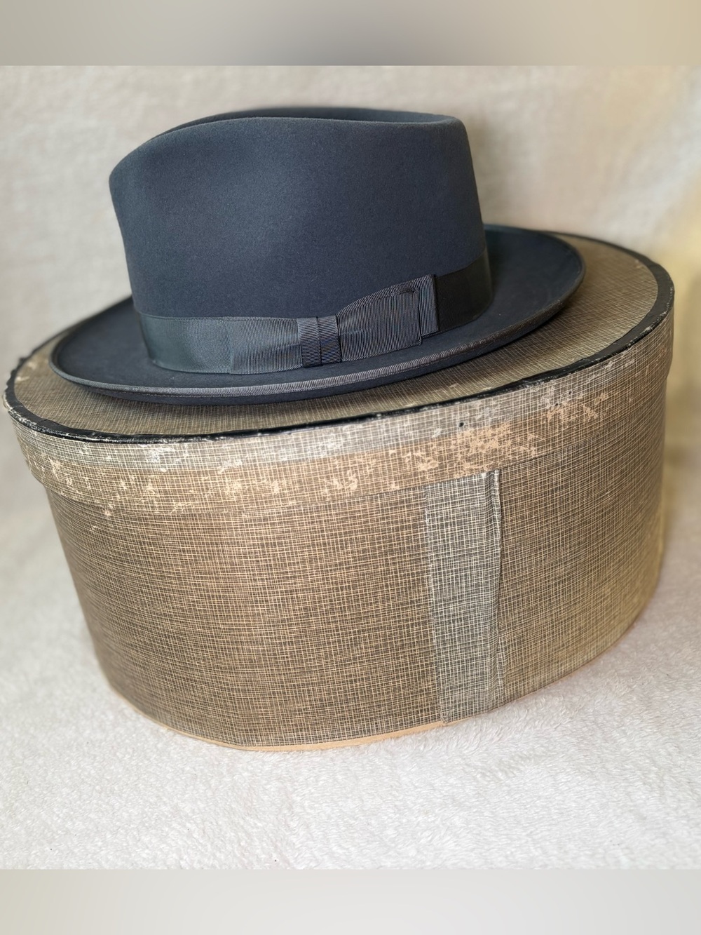 Vintage Men's/Youths Dark Grey Felt Fedora Hat